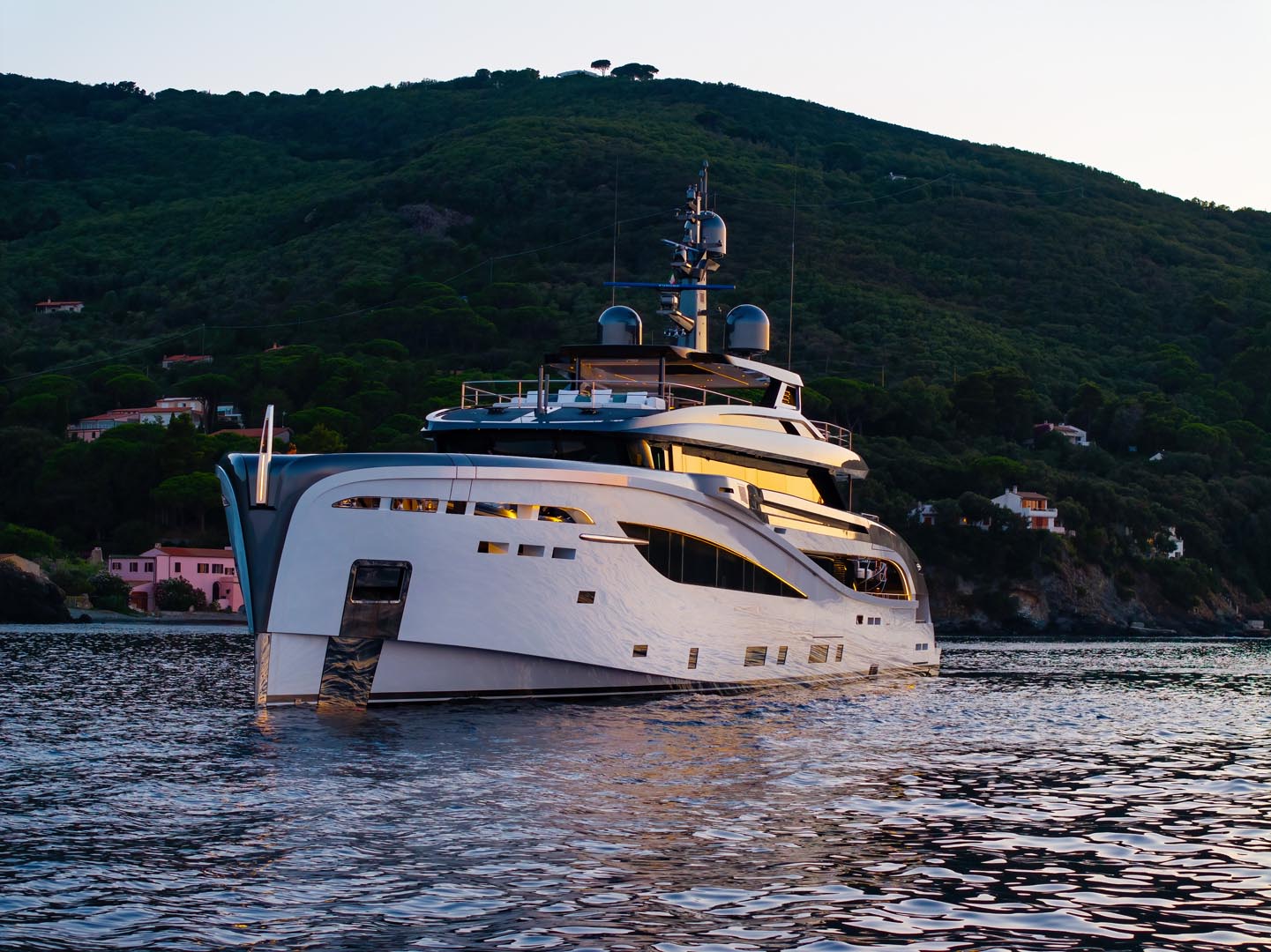 Rossinavi Unveils M/Y BEL1: A Fusion of Sporty Elegance and Functional Luxury